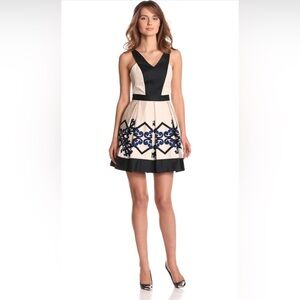 Robert Rodriguez Black and Cream Mini Dress Size 6